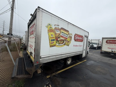 Used 2015 ISUZU NPR HD Box trucks Ohio US | Miedema Asset Management Group #1577920