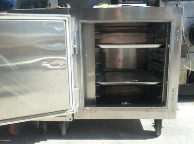 75-0031 Traulsen UC1HT Full Size Self Contained Undercounter Cooler
