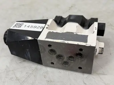USED TOKIMEC DG4VS-5-0A-M-P7L-H-7-40