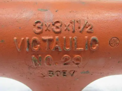Victaulic No. 29 Grooved Pipe  Reducing Tee Threaded Branch 3x3x1-1/2" NPT