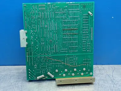 USED HAAS AUTOMATION 323051E