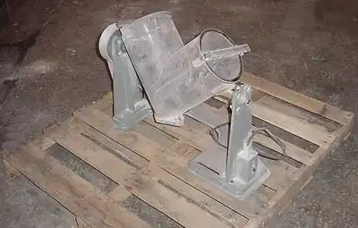 8qt. P-K Twin Shell Lab Blender,  lucite shell.