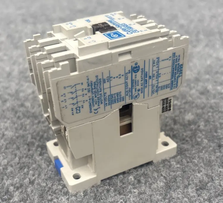 Used Cutler-Hammer CD15BNS3 PLC Contactors California US | Davliegogo LLC #1706508