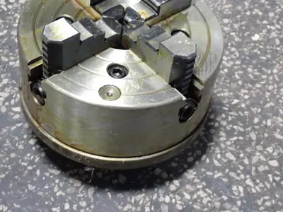 8" 4-jaw Chuck