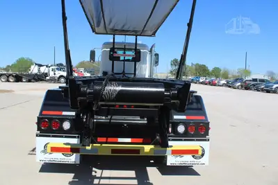 New | in-Stock 2025 MACK GRANITE 64BR Rolloff Trucks Texas US | Roll Off Truck World #1491900