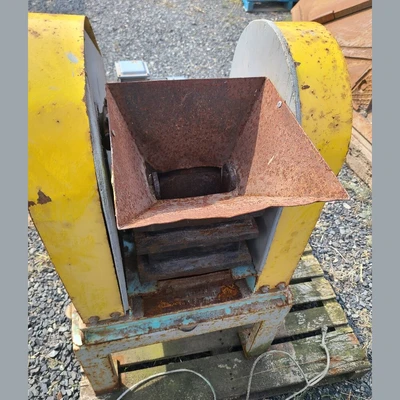 Used ATLAS NELMACO Y2-90L-4 Jaw Crushers British Columbia CA | Savona Equipment LTD #1462124