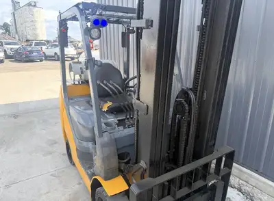 Used KOMATSU FG25SL-16 Liquid Propane Forklifts Michigan US | KD Equipment Sales #1548812