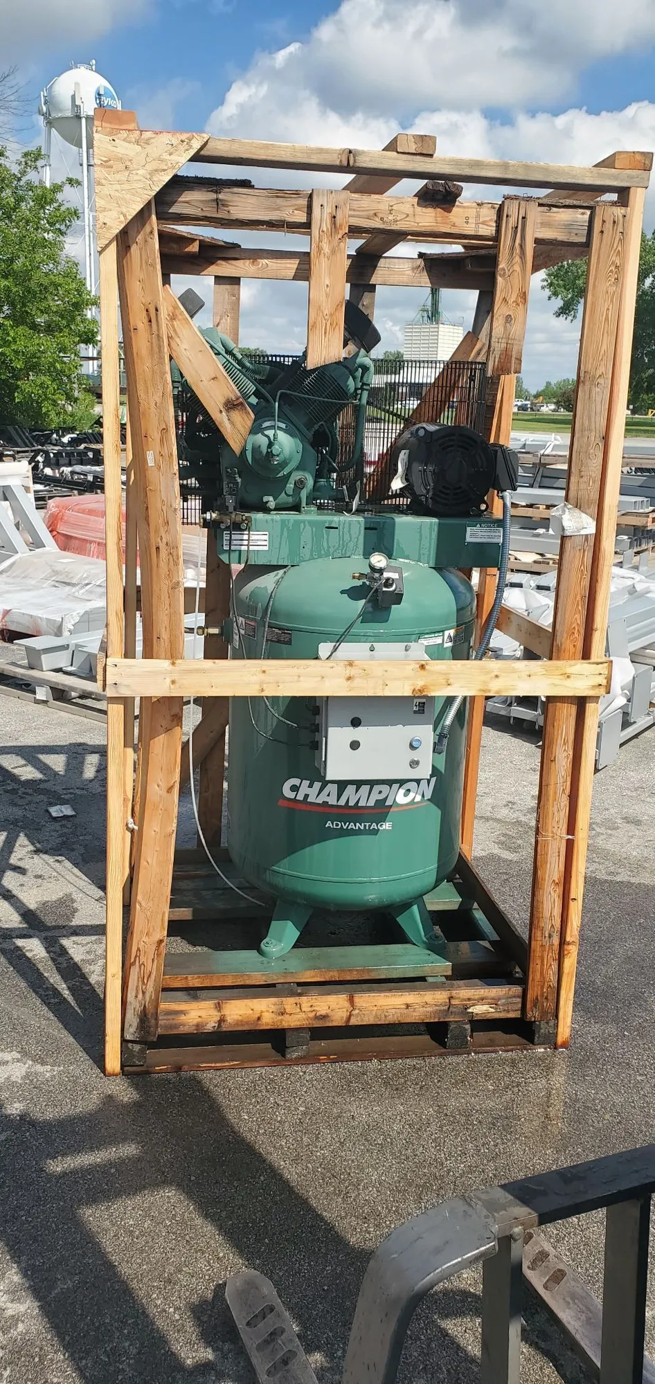 NEW CHAMPION VR10-12 ADVANTAGE