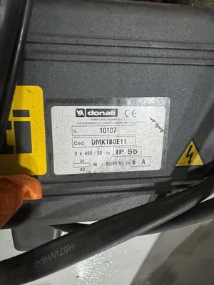 DONATI Crane swinging arm Material Handling | Bowland Trading Ltd (6)