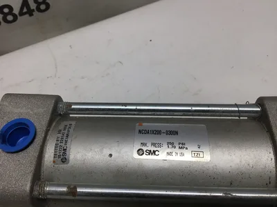 SMC PNEUMATIC CYLINDER NCDA1X200-0300N 250psi