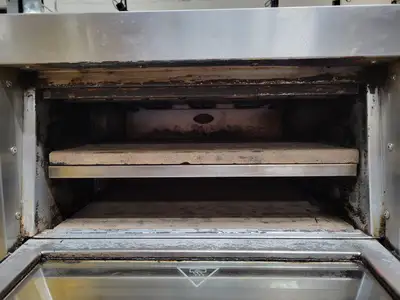 Used PizzaMaster 451ED-1 Commercial Countertop Pizza Oven, 3 Phase, 208V