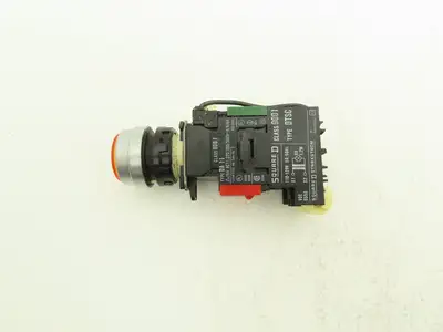 Square D Pushbutton Indicator Pilot Light Amber Yellow 110/120V AC Lot of 23