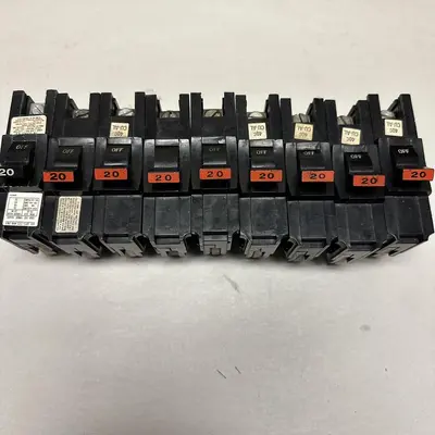 Used FPE NA20 Circuit Breakers | Surplus Asset Holdings #1189161