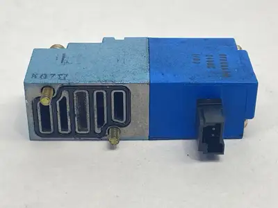 New | in-Stock MAC Valves Pneumatic Solenoid Valve 24VDC Solenoid Valves Michigan US | Maverick Industrial Sales #1419214