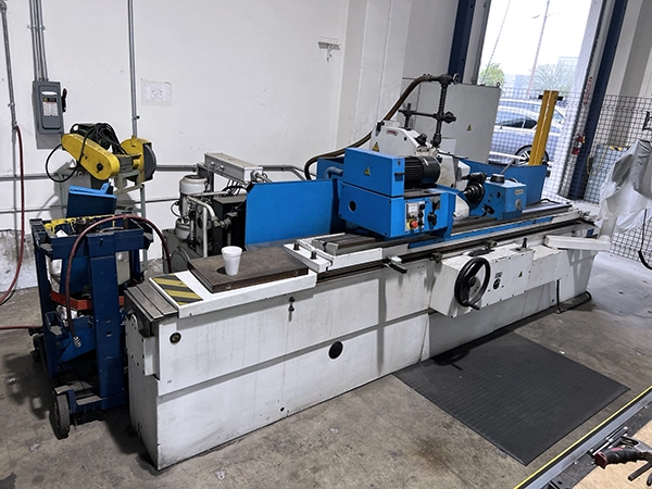 Used 2020 TOS BUB 32 A / 1500 Universal Cylindrical Grinders Illinois US | Machine Tool Bids #377718