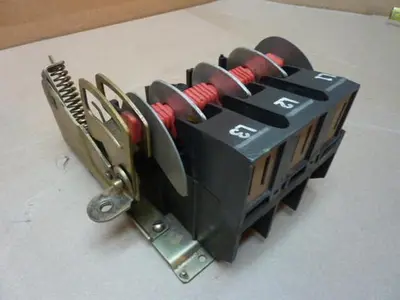 USED SQUARE D 9422-TD-1