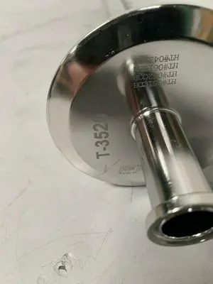 USED FLUID LINE 35" STAINLESS STEEL SIPHON TUBE W/ SLANTED OUTLET & 3/4" SANITARY FIT
