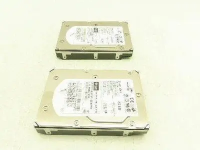 Sun/Seagate Cheetah 15K.4 Hard Drive Fibre Channel 15k rpm 3.5" 146Gb Lot of 2