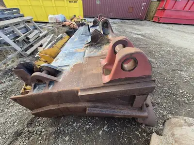 USED KOMATSU D375
