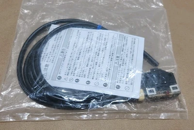 NEW AZBIL SL1-TFXC2-A02