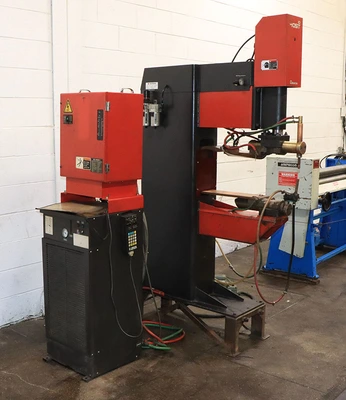 Used 2000 Amada ID-40ST Spot Welders New Jersey US | Machinery Values #1262959