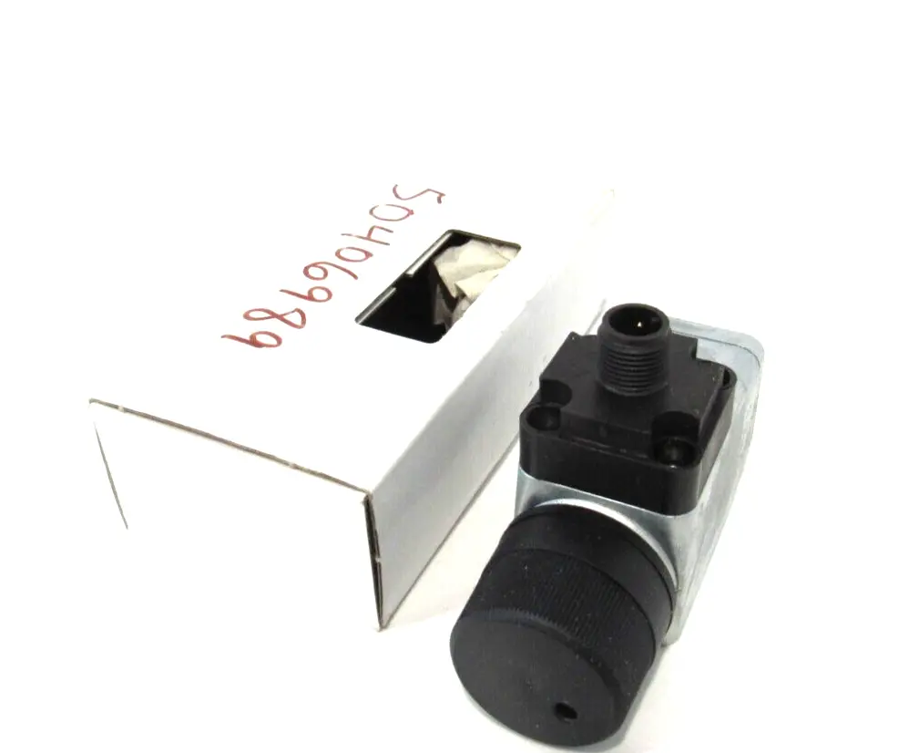 NEW KRONES 0-902-47-403-6 PRESSURE SWITCH 0902474036