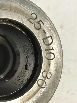 USED VICKERS 25-D10-30
