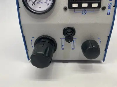 Used EFD Nordson Digital Fluid Dispenser Unit Dispensing Machines Michigan US | Maverick Industrial Sales #1392485