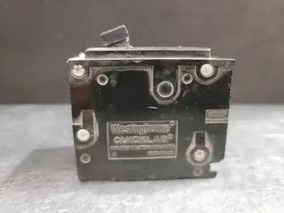 30 Amp, 2 Pole, 120/240 Volts Circuit Breaker