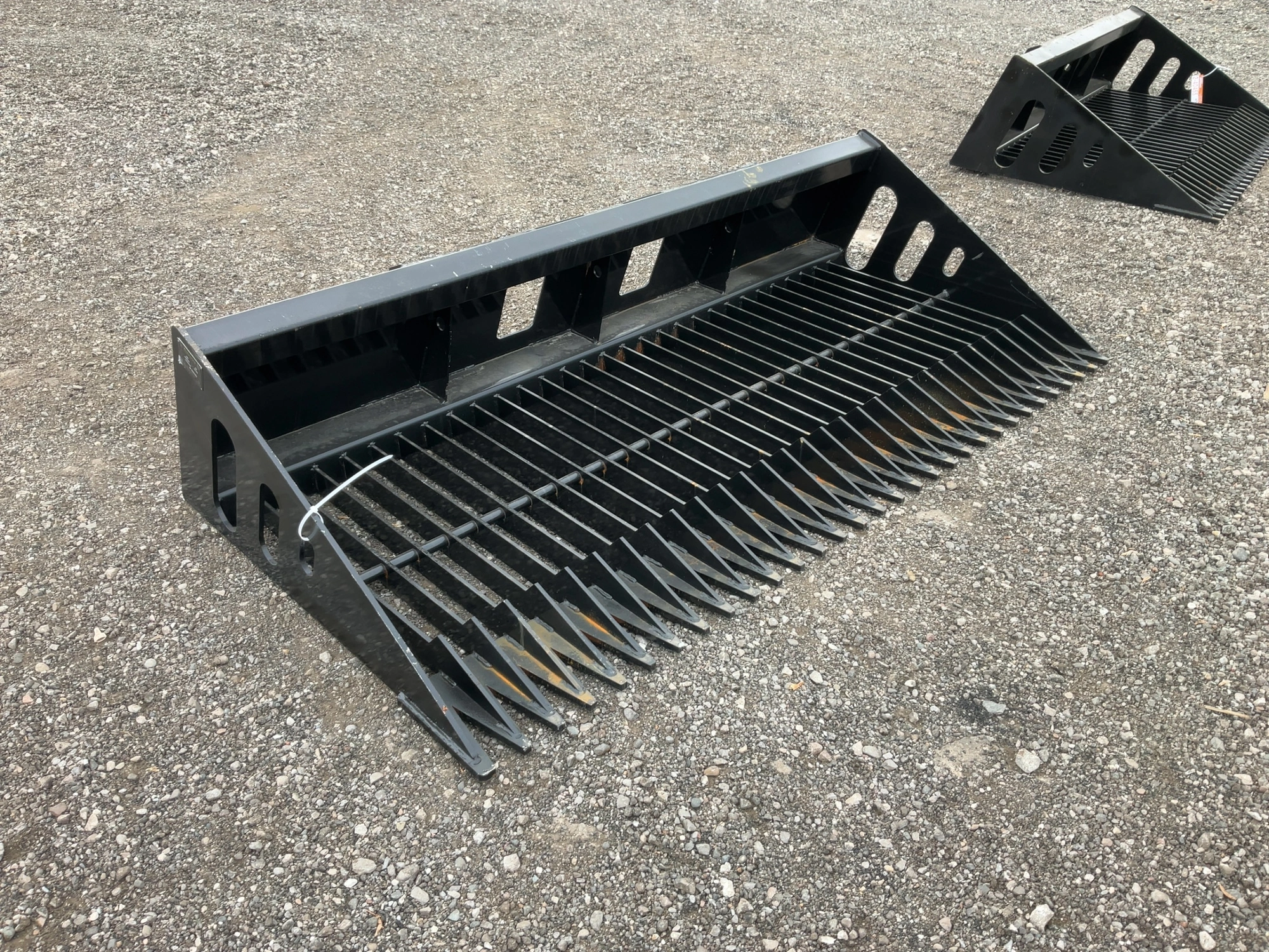 Used WOLVERINE SB84 SKELETON ROCK BUCKET SKID STEER ATTACHMENT Skid Steer Buckets Michigan US | Miedema Asset Management Group #1768732