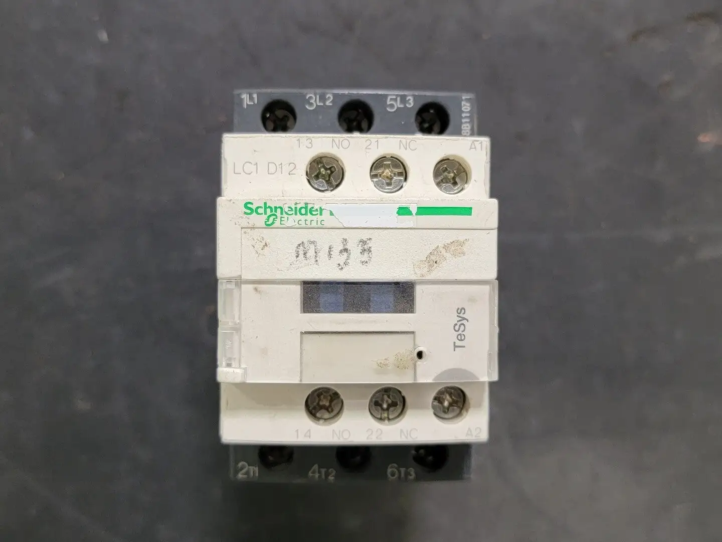 USED SCHNEIDER ELECTRIC LC1D12G7