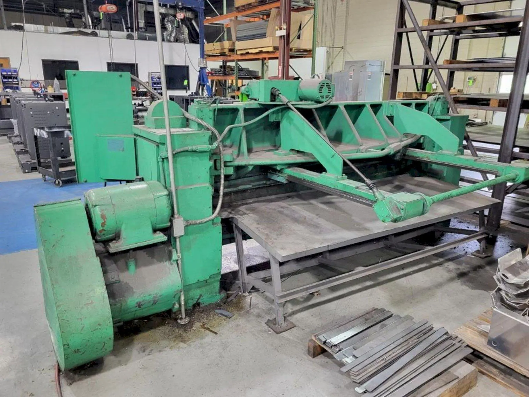 8' X 1/4" WYSONG MODEL #825 MECHANICAL POWER SQUARING SHEAR: STOCK #23635