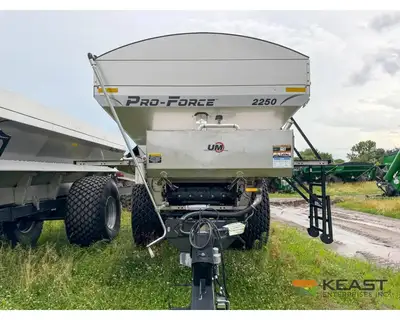 Used UNVERFERTH _UNKNOWN_ Dry Spreaders Iowa US | Keast Enterprises #1360494
