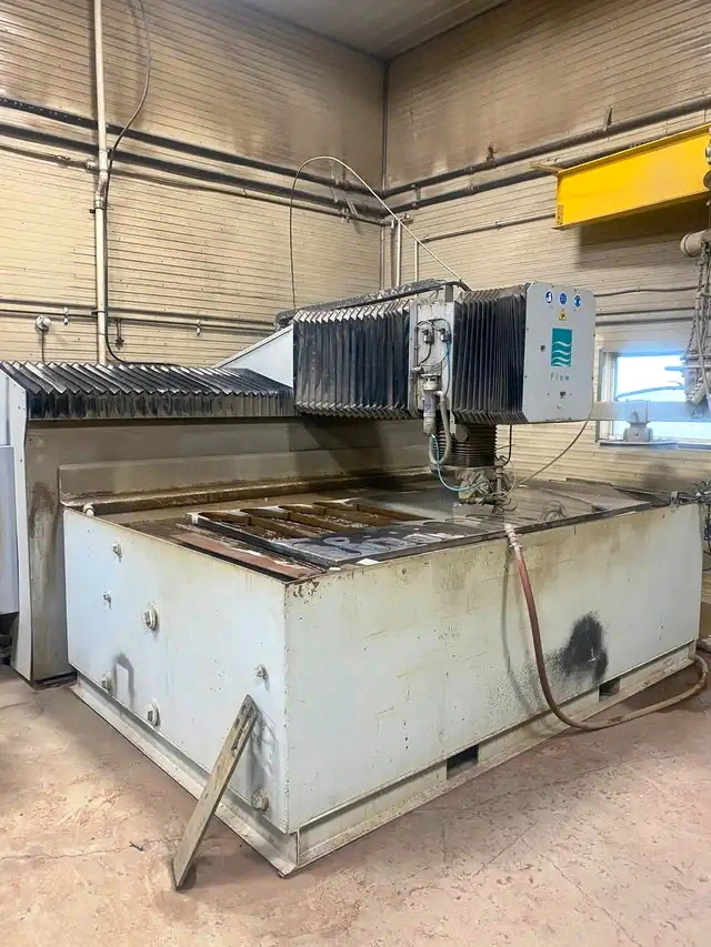 USED 2006 FLOW 712207-1