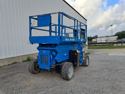 USED 2016 Genie GS-4390RT