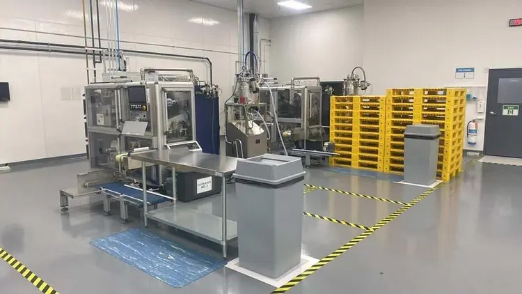 Used V-SHAPES ALPHA Vertical Form Fill Sealing Machines (VFFS) CA | Machinery & Equipment #139144