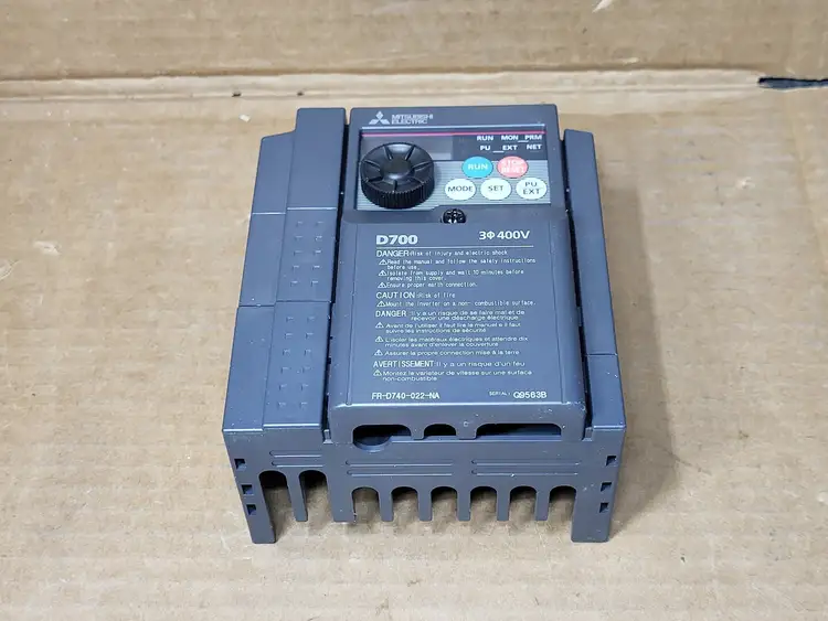 New | in-Stock 2019 MITSUBISHI ELECTRIC FR-D740-022-NA Switchgears British Columbia CA | Lenmark #913578