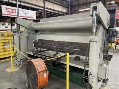 USED 1990 ACCURPRESS 710012