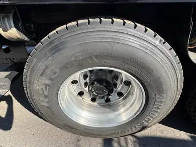 Used 2018 FREIGHTLINER CASCADIA Conventional trucks Florida US | Truck and Van Outlet #1509230