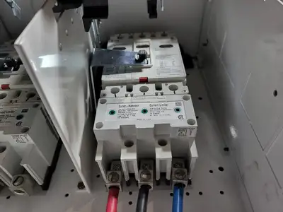 Used EATON HFD3060 Switchgears British Columbia CA | Lenmark #240451