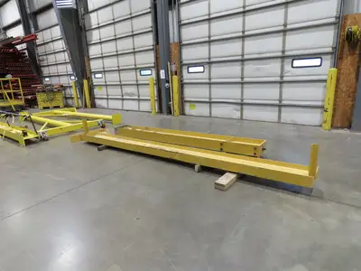 Gorbel 1 Ton 2000Lb Full Cantilever Post Jib Crane 15' Span 9' 2"HUB 11' 3"OAH