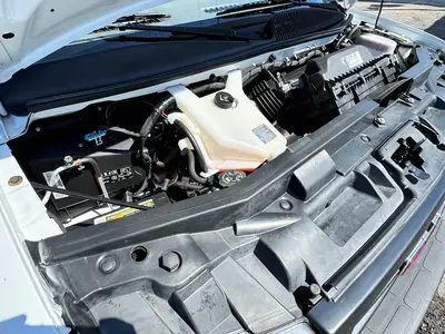 Used 2021 GMC SAVANA CUTAWAY Box trucks Florida US | Truck and Van Outlet #1509173