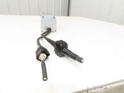 IAI Robo Cylinder Linear Screw Actuator 8mm Lead 400mm Stroke 24VDC
