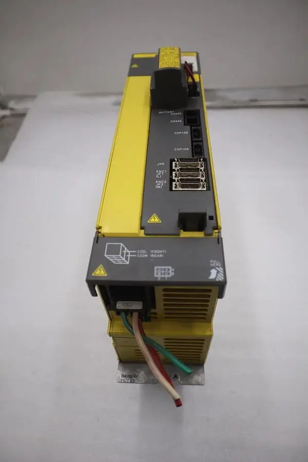 FANUC A06B-6127-H207 SERVO DRIVE AMPLIFIER MODULE UNIT STOCK 105B