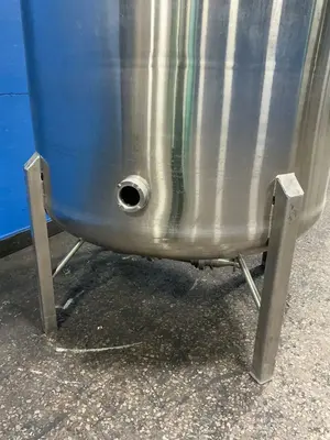 1700 Gal S/s Tank