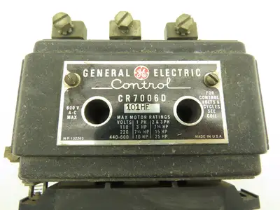 General Electric CR7006D 101HE Motor Starter Contactor 25Hp 600VAC