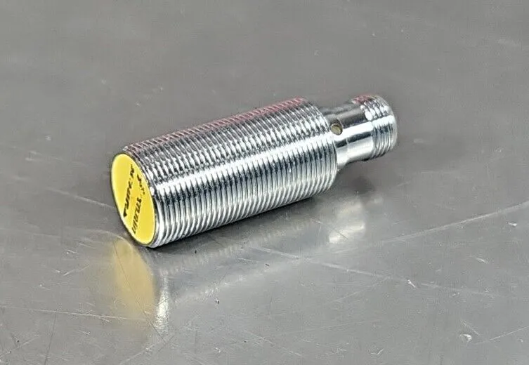 TURCK B18U M18 AP6X-H114 Inductive Proximity Sensor. Loc5D-22
