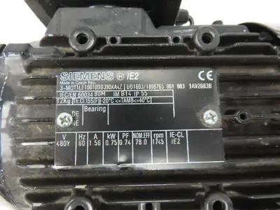 Siemens 1LE10010DB390KA4Z AC Gearmotor 80:1 Reducer 22RPM 0.75kW 480V 3Ph
