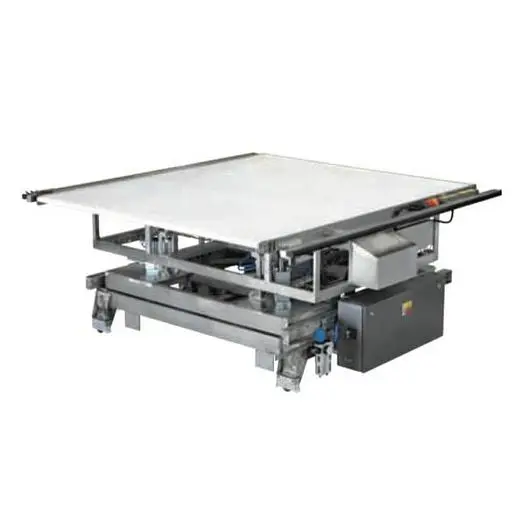 Kornfeil Feed Tables