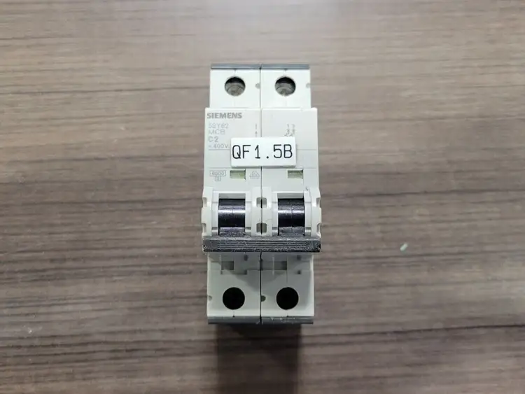 Used SIEMENS 5SY62-C2 Switchgears British Columbia CA | Lenmark #242678